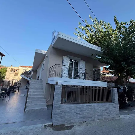Glyfada's Apartamento *